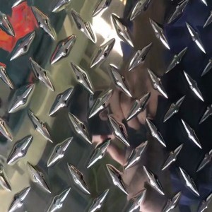алюминиевая пластина 3003 с беговой дорожкой с пятью полосами